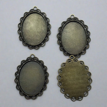 Crafteria ANTIQUE PENDANT BASE D-01