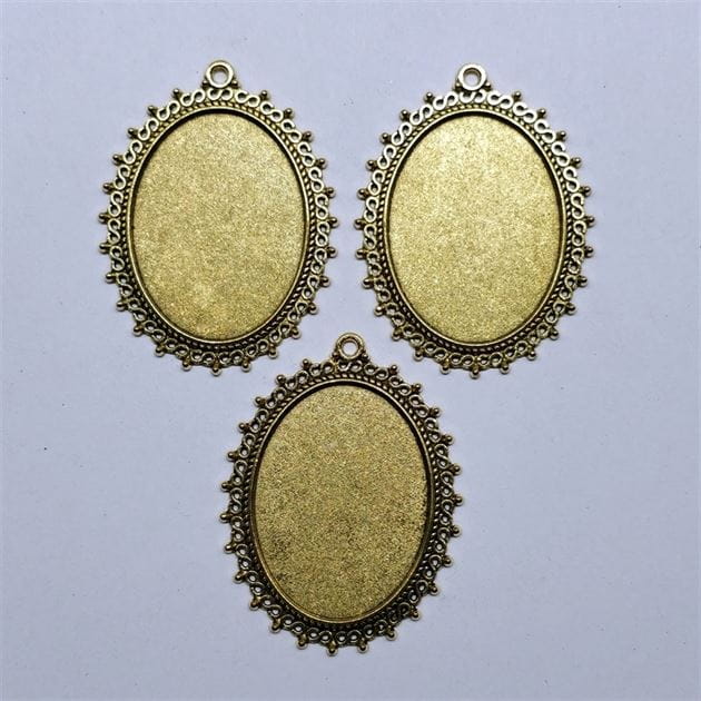 Crafteria GOLD PENDANT BASE D-02