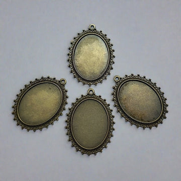 Crafteria ANTIQUE PENDANT BASE D-02