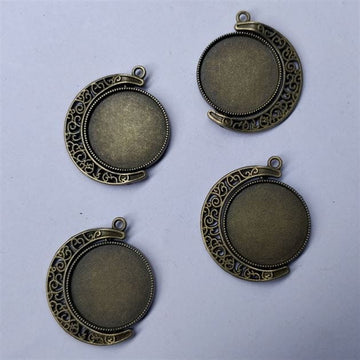Crafteria ANTIQUIE PENDANT BEZELS D-10