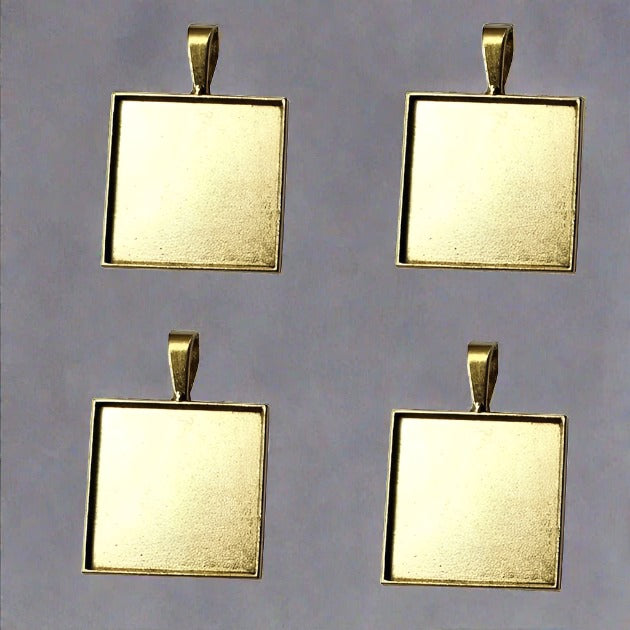 Crafteria GOLD PENDANT BASE D-18