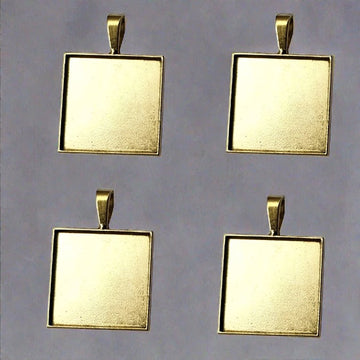 Crafteria GOLD PENDANT BASE D-18